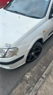 2002 Nissan Almera Sedan
