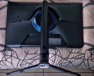 Samsung 180hz gaming monitor