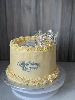 Cakes, cupcakes, fancies