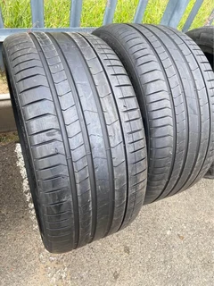 315/35/21 Pirelli Pzero Run Flat Tyres