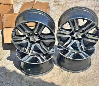 Toyota Hilux Gd6 17&#34;rims
