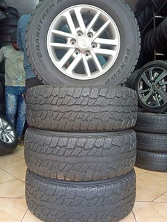 A set of 17inch Toyota Hilux D4D mags and tyres for sale