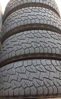 A set of 265/65/17 handkook dynapro