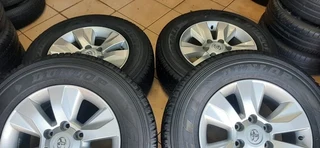 17-inch Toyota Hilux gd6 rims and tyres