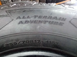 Good Year Tyres 265/70 R17