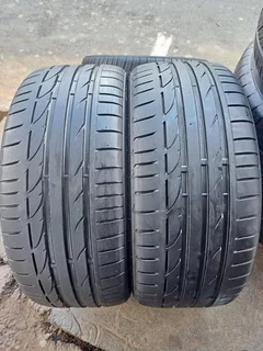 2x 225/40/18 Bridgestone runflat