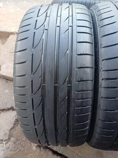 2x 225/40/18 Bridgestone runflat