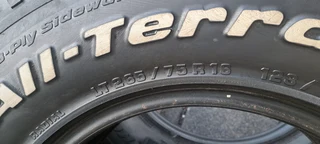 2x 265/75/16  BF Goodrich K0