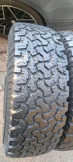 2x 265/75/16  BF Goodrich K0