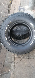 2x 265/75/16  BF Goodrich K0