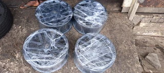 Legend 45 hilux mags 17 inch