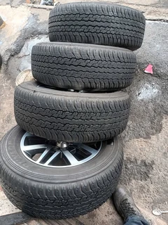18inch Toyota mags and tyres