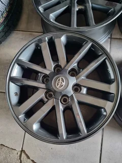 17&#34; Toyota Hilux Legend 45 rims