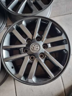 17&#34; Toyota Hilux Legend 45 rims