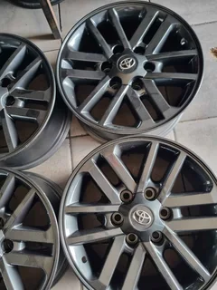 17&#34; Toyota Hilux Legend 45 rims