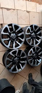A set of 18inch legend RS