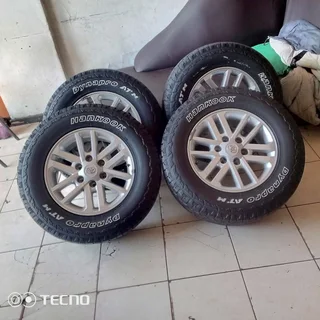 Rims and tyres size 17 for Toyota Hilux