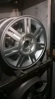 A set of 14ich ford figo mags like new