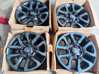 4x Toyota Legend Rs Rims Size 18 Inch Use Like New