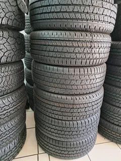 265/60/18 continental cross contact brand new