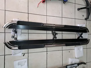 GD6 Toyota bakkie sidestep available brand new