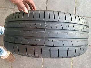 2x255/45/20 pirelli
