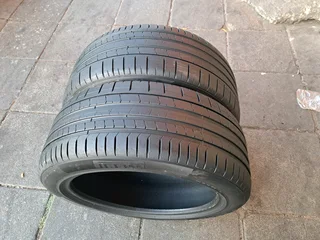 2x255/45/20 pirelli