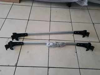 A univesal roof rack