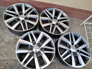 18 Inch Toyota Hilux (Dakar, D4D, Gd6), Fortuner rims 4 sale. Leave your whatsapp number if interest