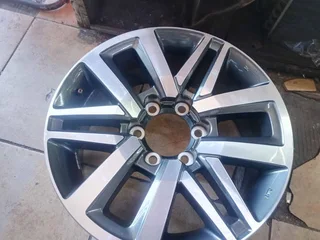 One brand new 18inch Toyota 4x4 rim