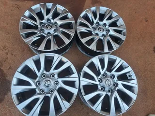 18inch fortuner rims