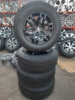 Ford Raptor Rims And Brand New General Grabber Tyres Size 17inch 265/65/17 For Sale