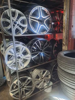 We sale single and full sets of rims from 13 to 23 inch