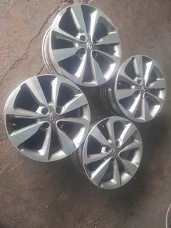 Original 16&#34; Hyundai I20 Rims