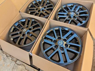 17&#39; Toyota Hilux D4D mag rims Black PCD 6/139&#39; For Toyota Hilux/Legend 45/GD6/Fortuner/D4D
