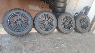 18 inche Mag rims for all bakkies. Leave your whatsapp number if interested