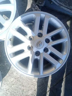 A set of 17 inch Hilux mags