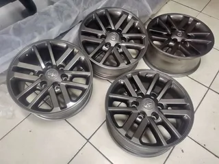 Legend45 Toyota hilux 17inch mag rims