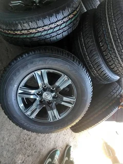 Toyota hilux raider magwheel and tyre R3750/ mag and tyre