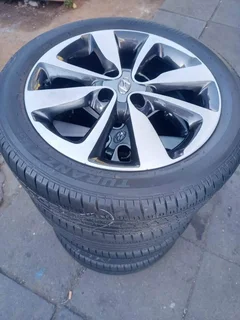 16inch Hyundai i20 rims and good tyres