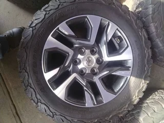 18 inch Toyota hilux / Fortune G-D6