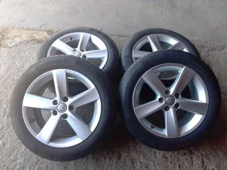 16inch polo mags and continental tyres