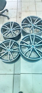 A set of 19inch M sport 4 and 5 series narrow and wide BMW . 8.5j and 8j like new