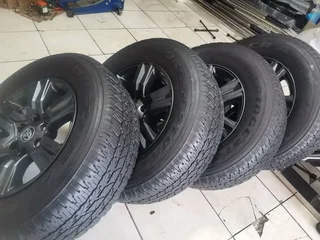 GD6 Toyota hilux 17inch mag rims and tyres clean