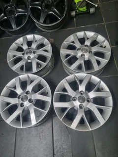 15inch rims for nissain almeria available