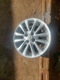 1x 15inch toyota etios rim