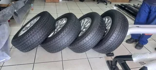 17 inche D4d Toyota Hilux Mag Rims and Tyres for sale