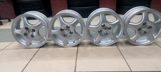 14inch set of toyota rims 4/100