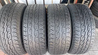 4×285/65/17 bakkies tyres  kumho adventure