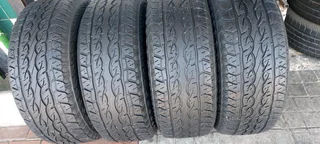 4×285/65/17 bakkies tyres  kumho adventure